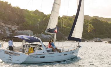 skippered charter on monohull in the BVI