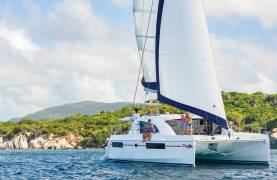 Moorings 4000 Sailing Catamaran