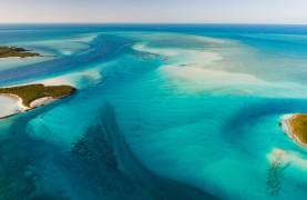 Sailing catamaran in the endless Exumas, Bahamas