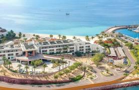 Power Yacht Charters